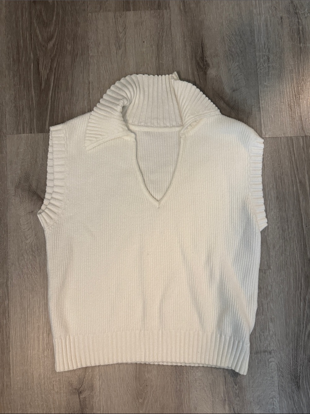 Women's Cream Sleeveless Knit Sweater with Collar